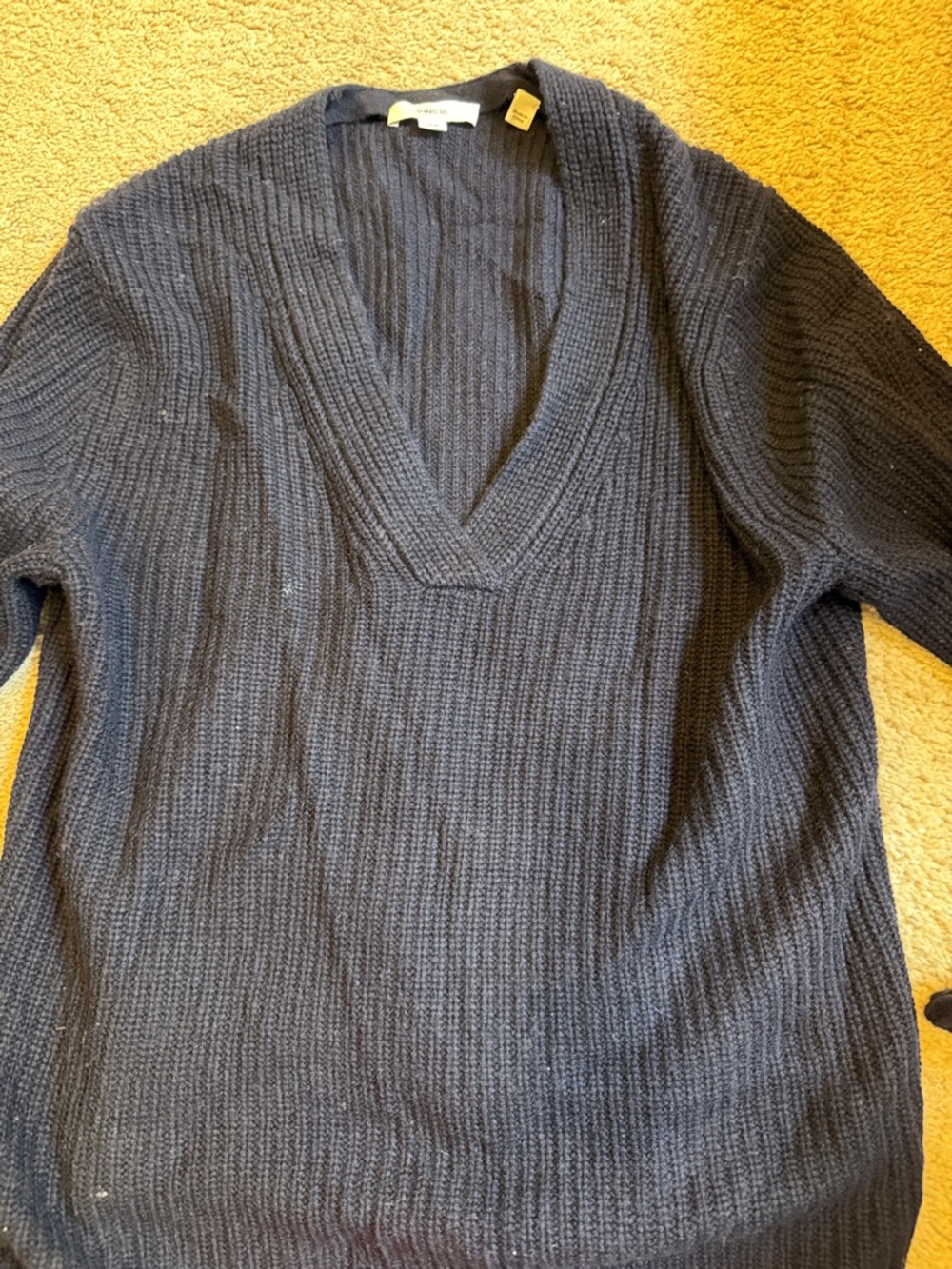 Vince Women's Navy Ribbed V-Neck Sweater